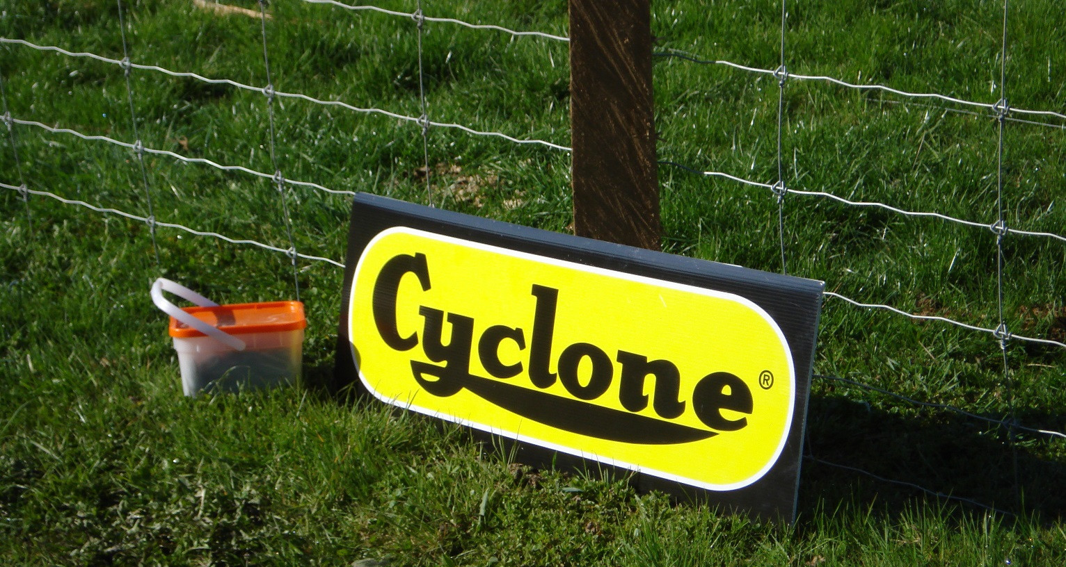 Clôture grillage rigide Cyclone